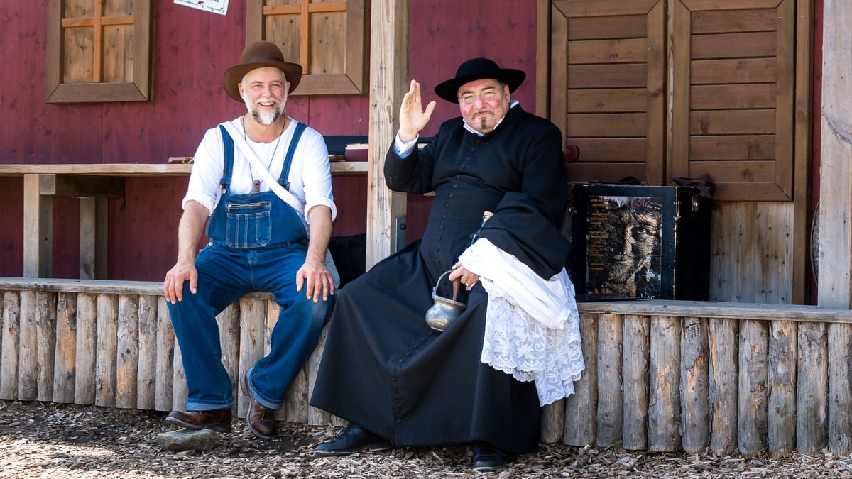 O Fotomagazin / Pullman City 2016